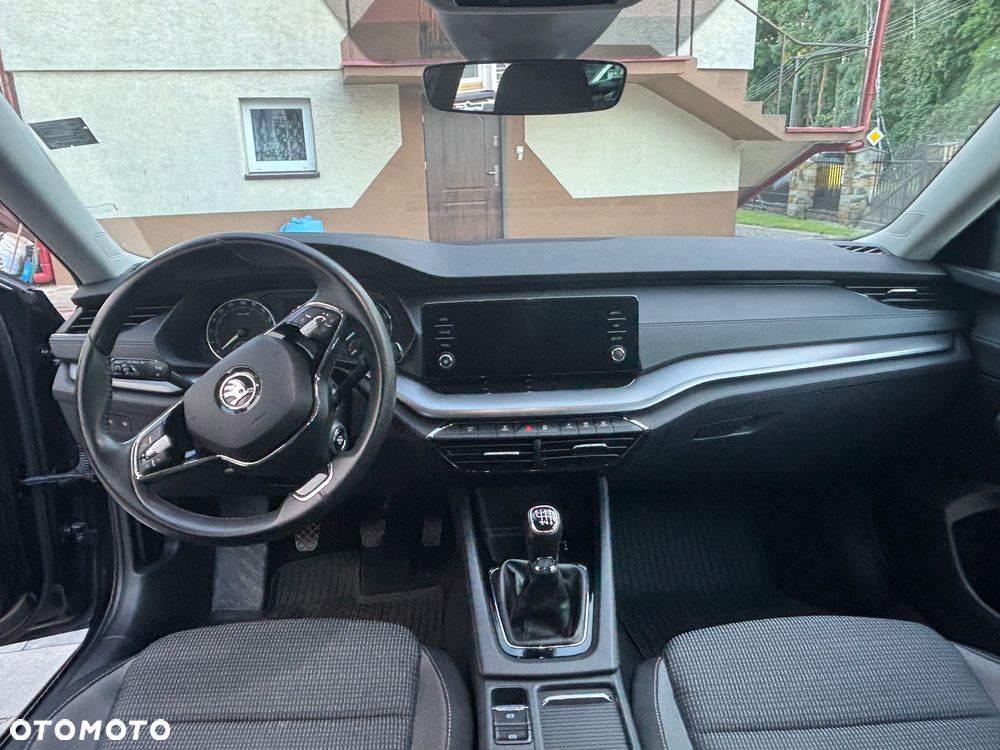 Skoda Octavia 2.0 TDI Ambition - 26