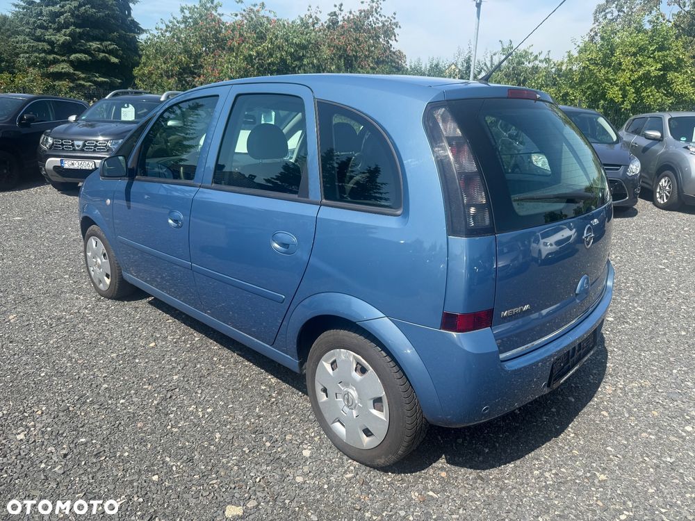 Opel Meriva - 8