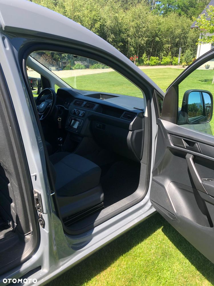 Volkswagen Caddy - 9