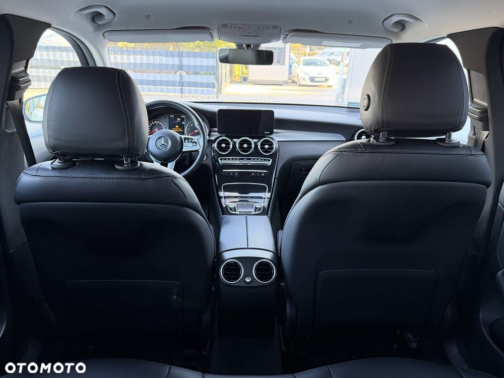 Mercedes-Benz GLC 200 d Business Edition - 25