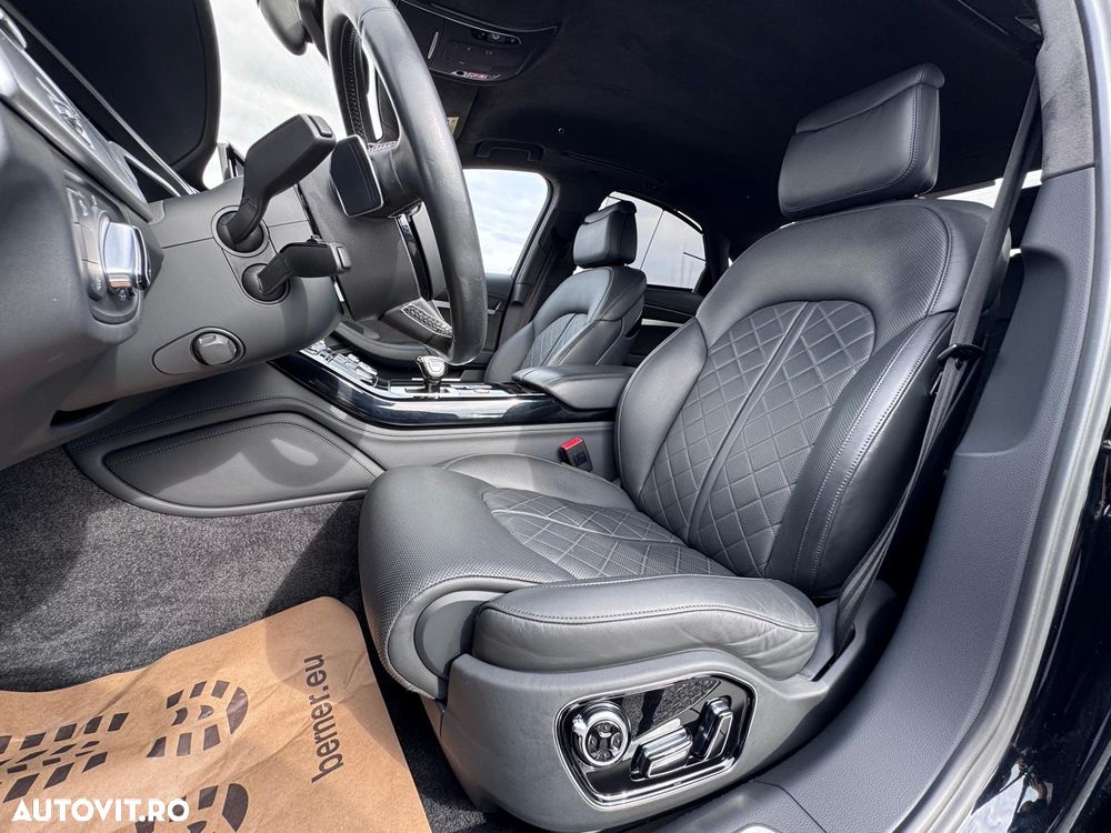 Audi S8 - 27