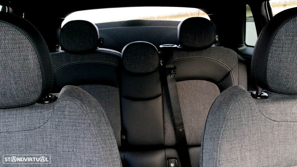 MINI 5 Portas Cooper D 4Business - 9