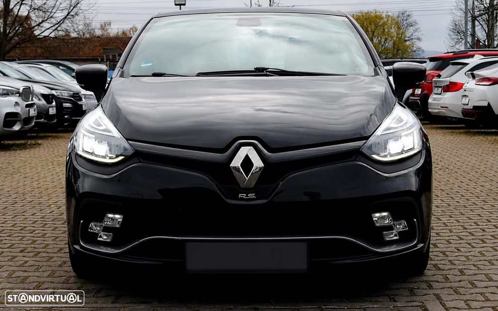 Renault Clio TCe 220 EDC R.S. Trophy - 2