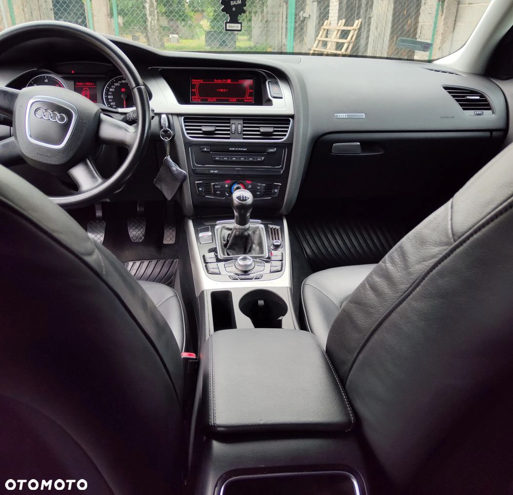 Audi A4 Limousine 2.0 TDI - 5