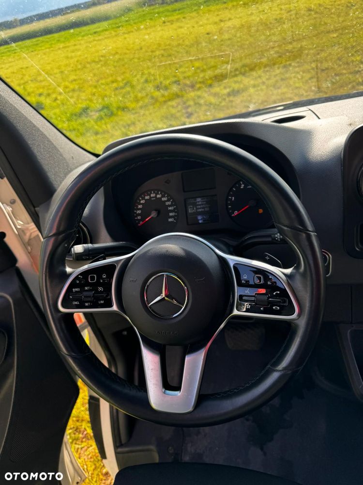 Mercedes-Benz 519 CDI - 6