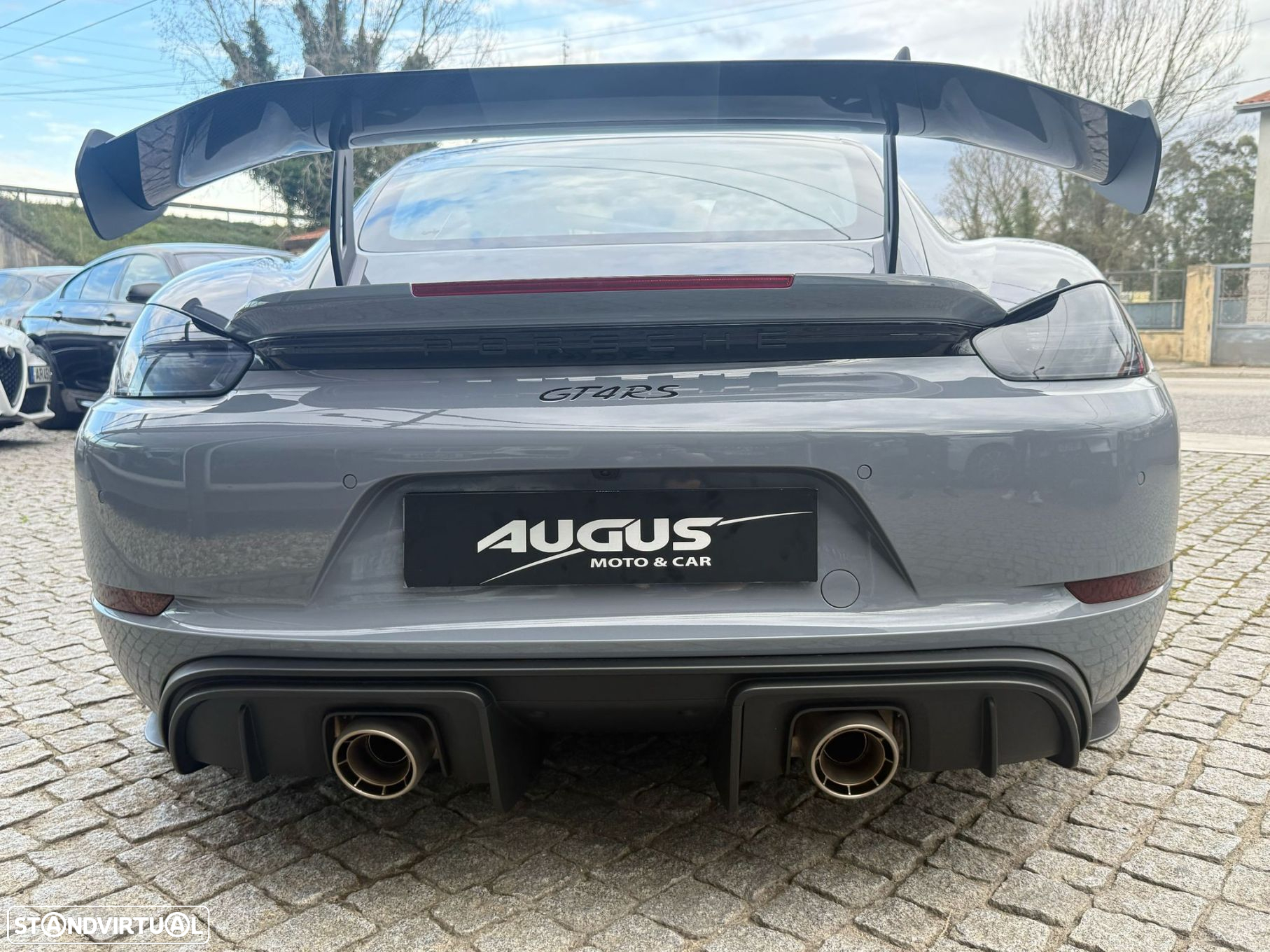 Porsche 718 Cayman GT4 RS - 4