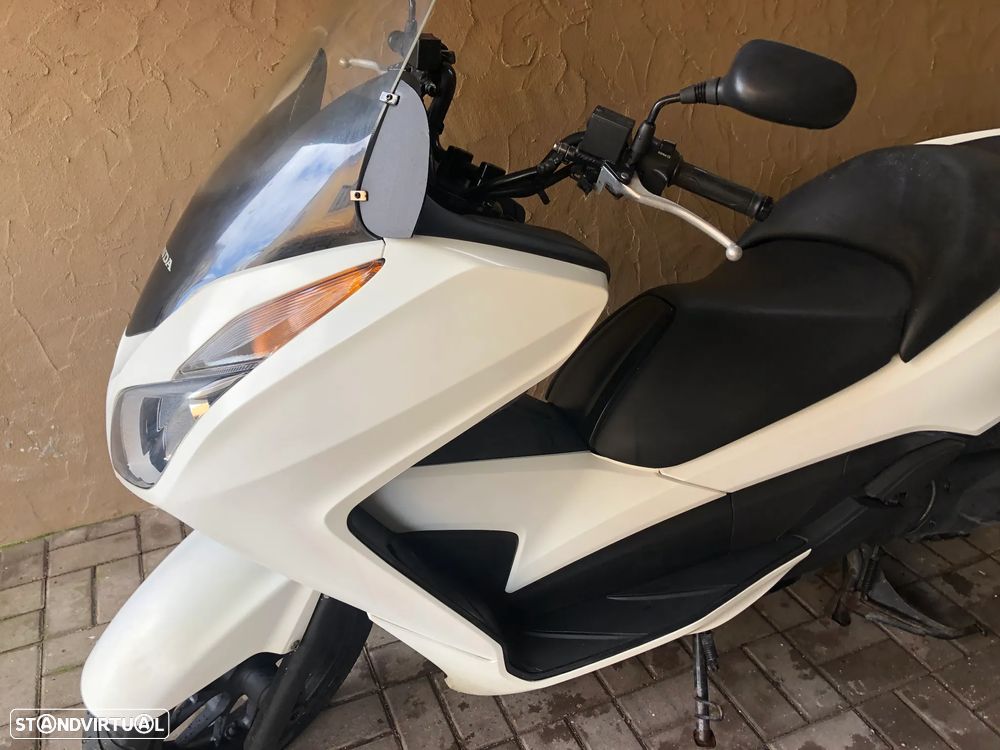 Honda Forza NSS300 - 9
