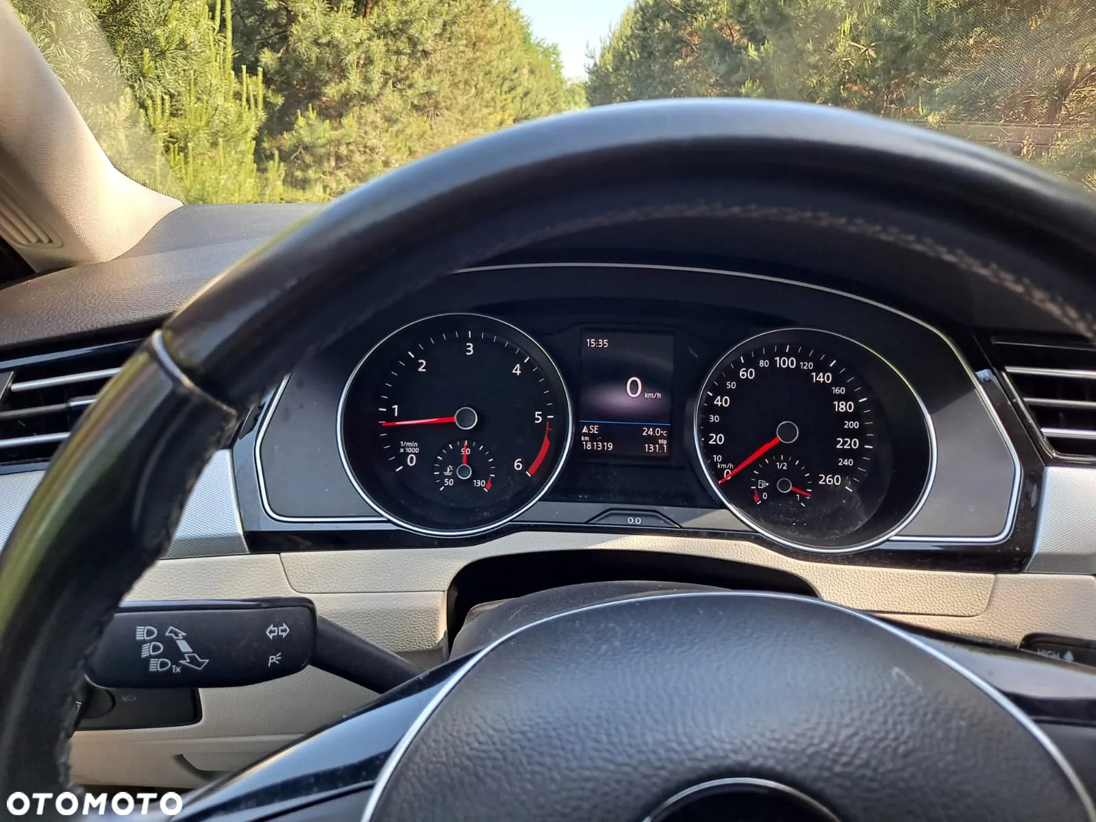 Volkswagen Passat - 8