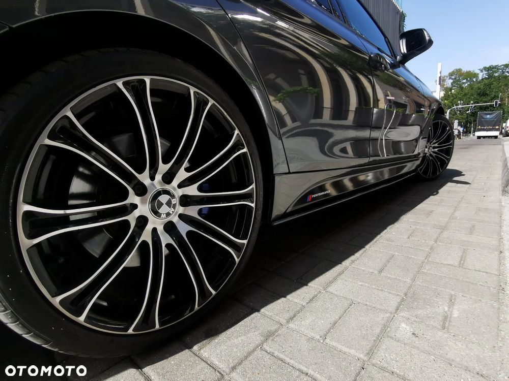 BMW Seria 3 330d Sport-Aut Blue Performance - 14