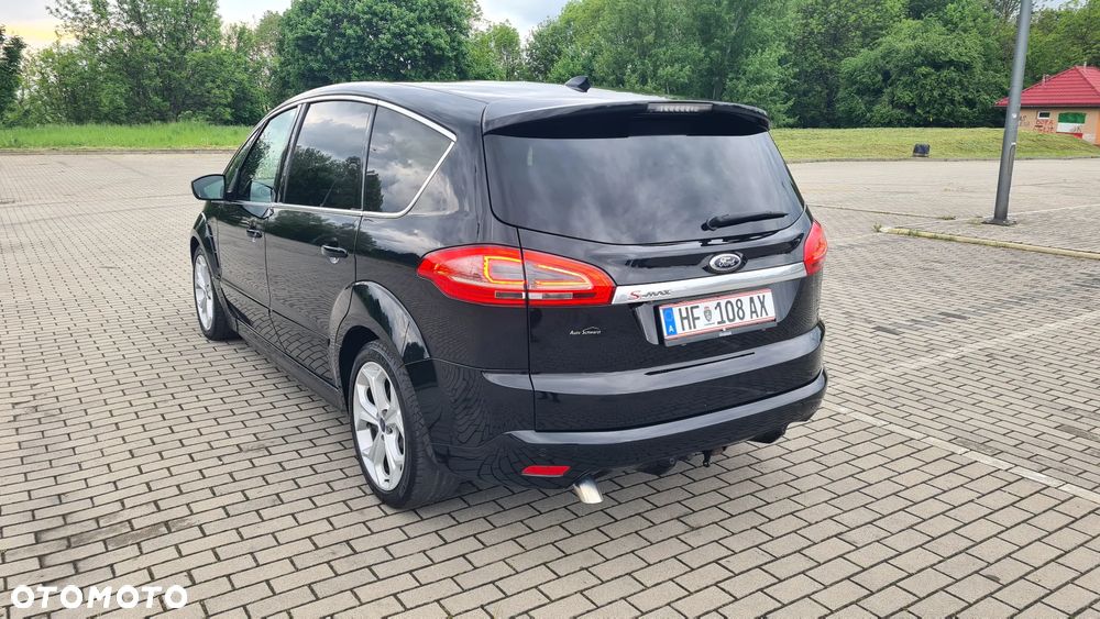 Ford S-Max 2.0 TDCi DPF Titanium - 32