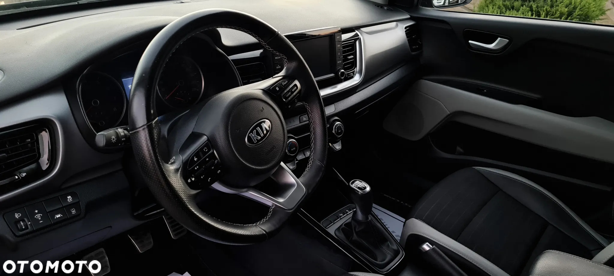 Kia Stonic - 15
