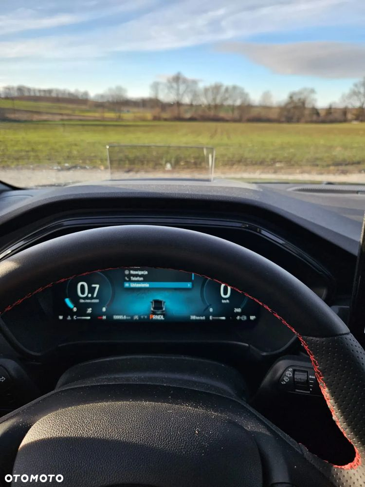 Ford Escape 2.0 EcoBoost AWD Titanium - 16