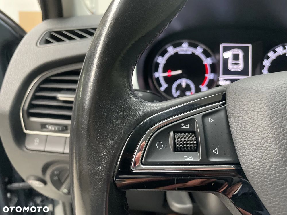 Skoda Fabia 1.0 Ambition - 24
