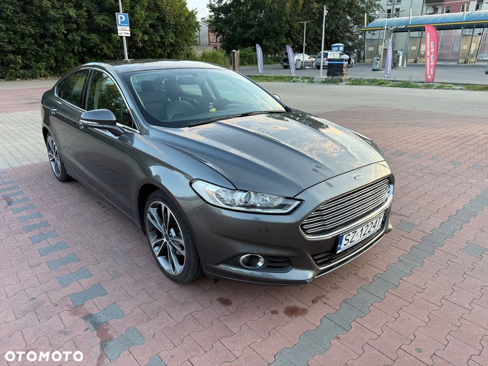 Ford Fusion - 1