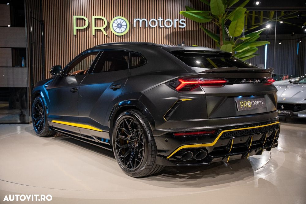 Lamborghini URUS - 16