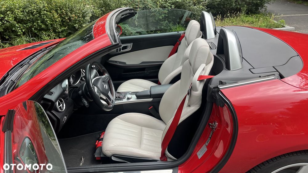 Mercedes-Benz SLK - 11