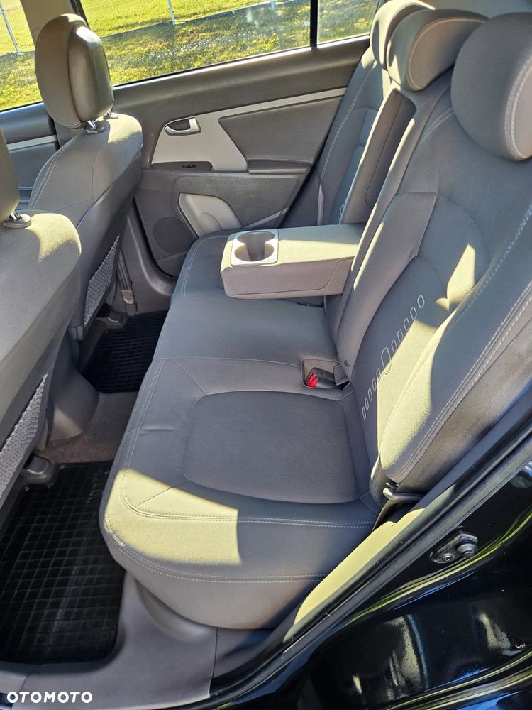 Kia Sportage 2.0 GDI L 2WD - 32