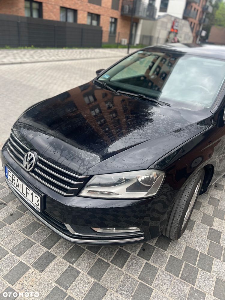 Volkswagen Passat 2.0 TDI DPF Comfortline - 11