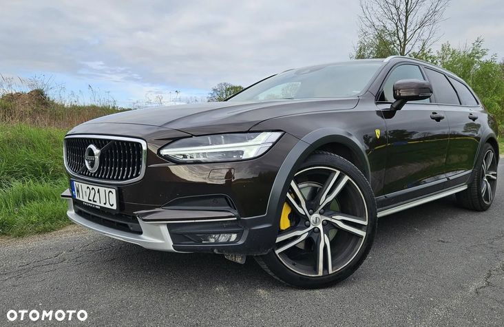 Volvo V90 Cross Country