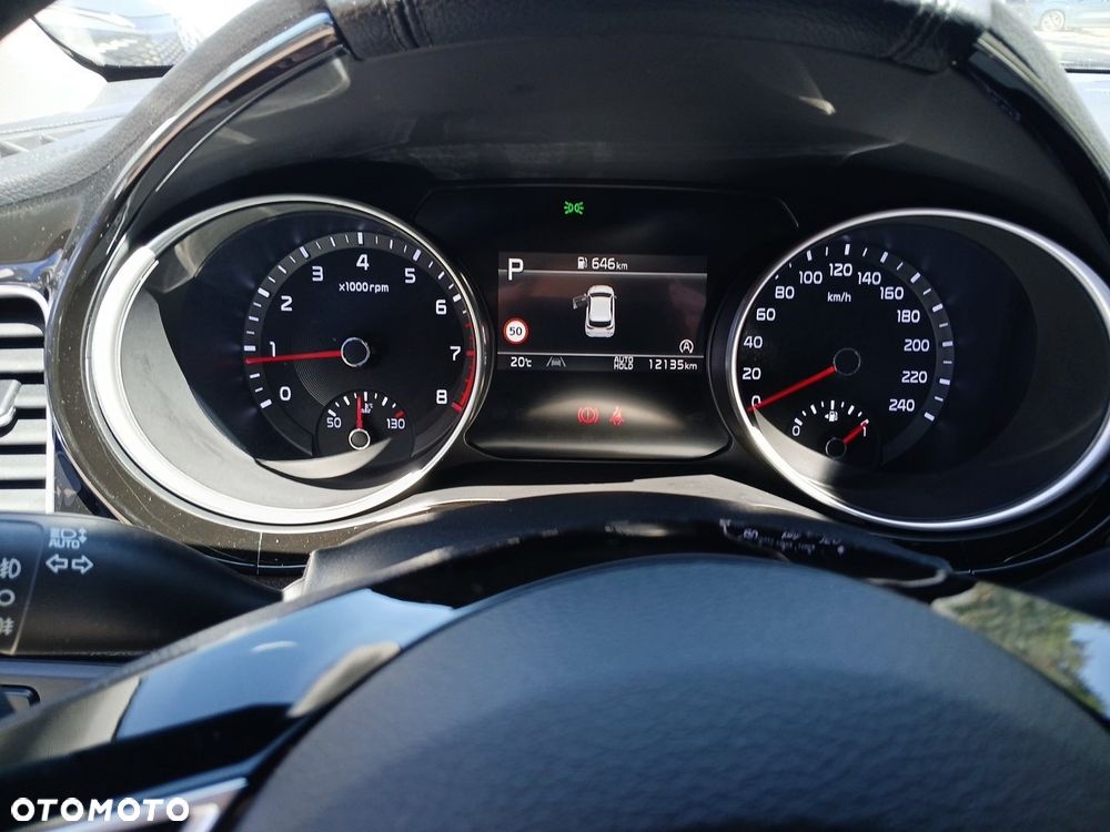 Kia Ceed 1.5 T-GDI Tribute DCT - 14
