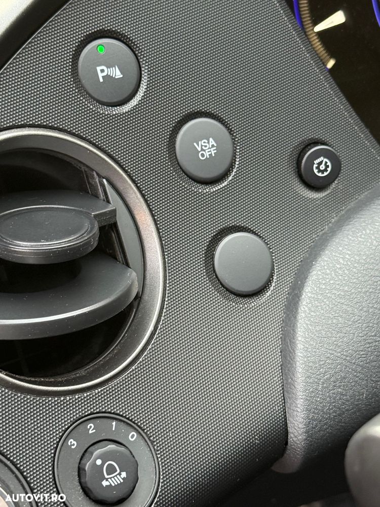 Honda Civic 1.8i-VTEC Sport - 21