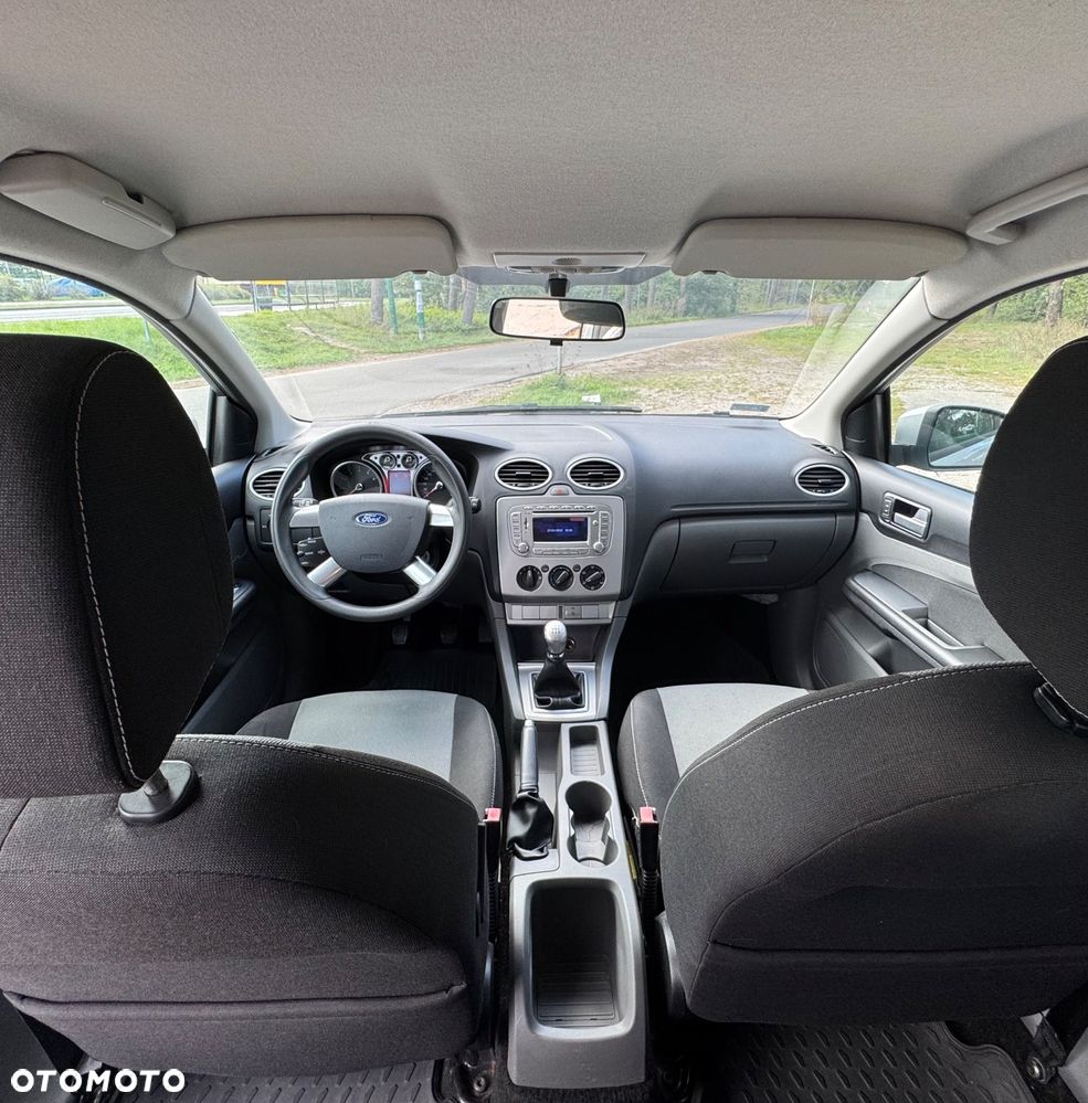 Ford Focus - 14
