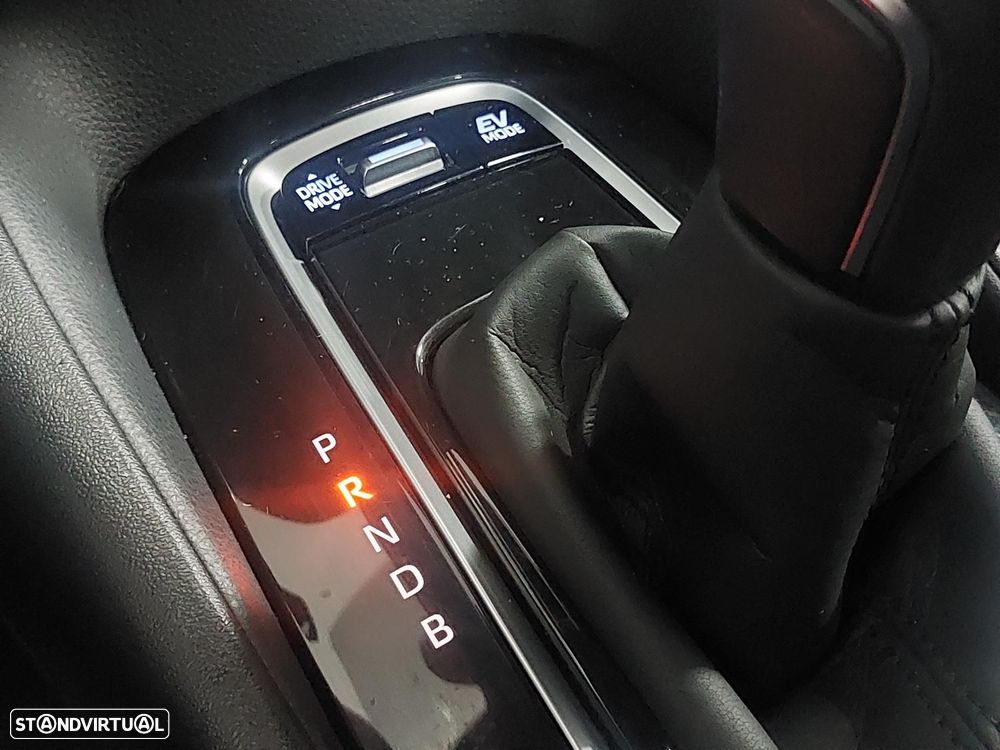 Toyota Corolla 1.8 Hybrid Comfort - 31