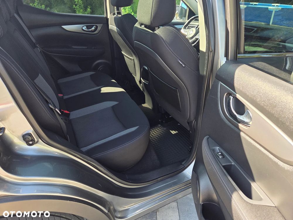 Nissan Qashqai 1.6 DCi 4x4 Tekna - 7