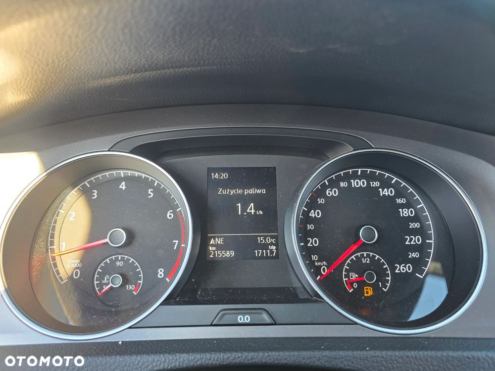 Volkswagen Golf 1.2 TSI BMT Comfortline - 5