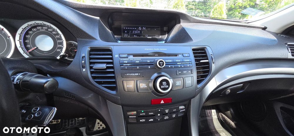Honda Accord 2.0 Elegance Advantage - 21