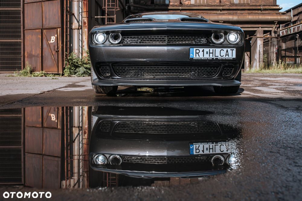 Dodge Challenger 6.2 Hellcat - 5