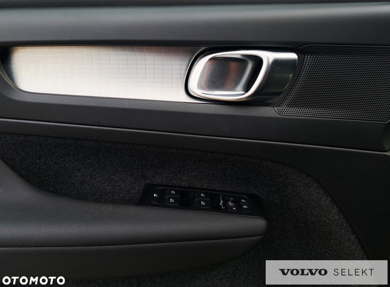Volvo XC 40 - 26
