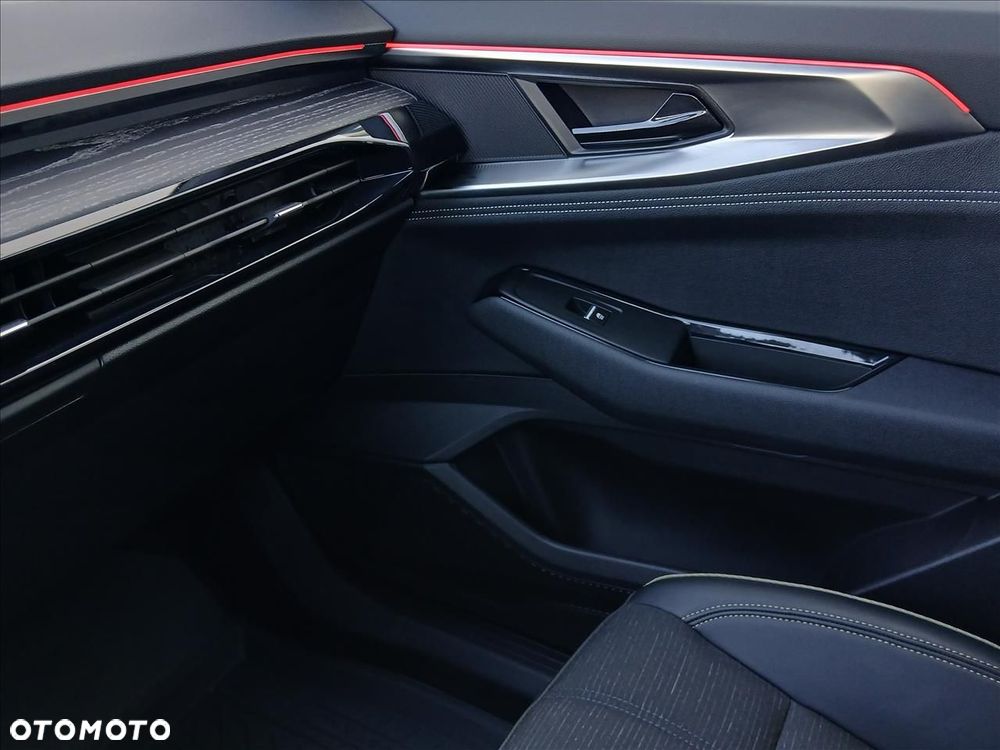 Renault Austral 1.3 TCe mHEV Iconic - 17