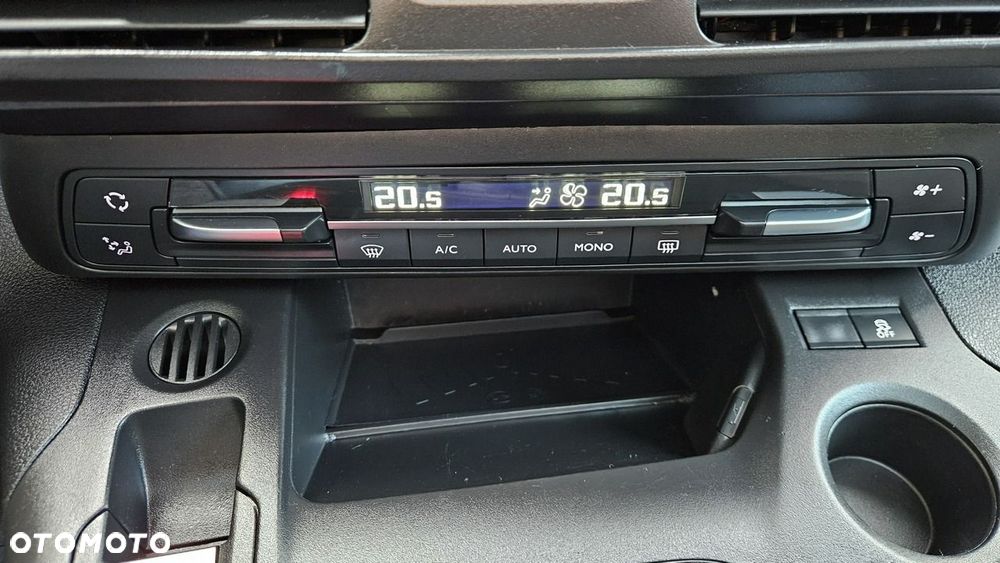 Peugeot Rifter 1.2 PureTech Active Pack S&S - 23