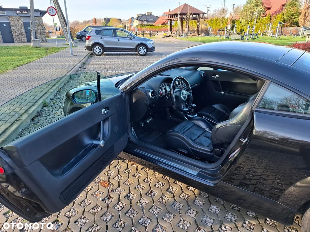 Audi TT Coupé 1.8T - 9
