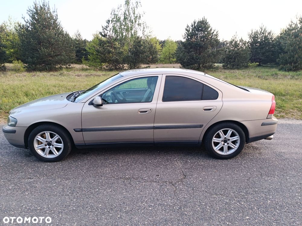 Volvo S60 - 3