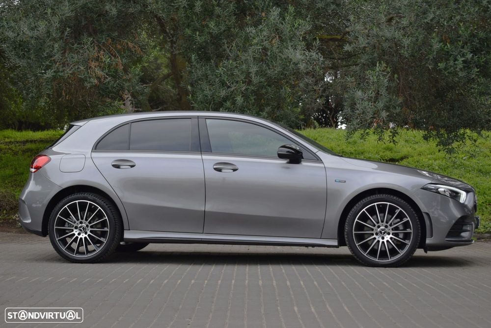Mercedes-Benz A 250 e 8G-DCT Edition AMG Line - 15