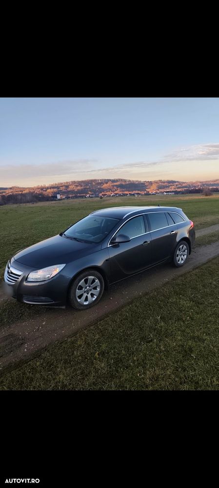 Opel Insignia 2.0 CDTI Sports Tourer - 2