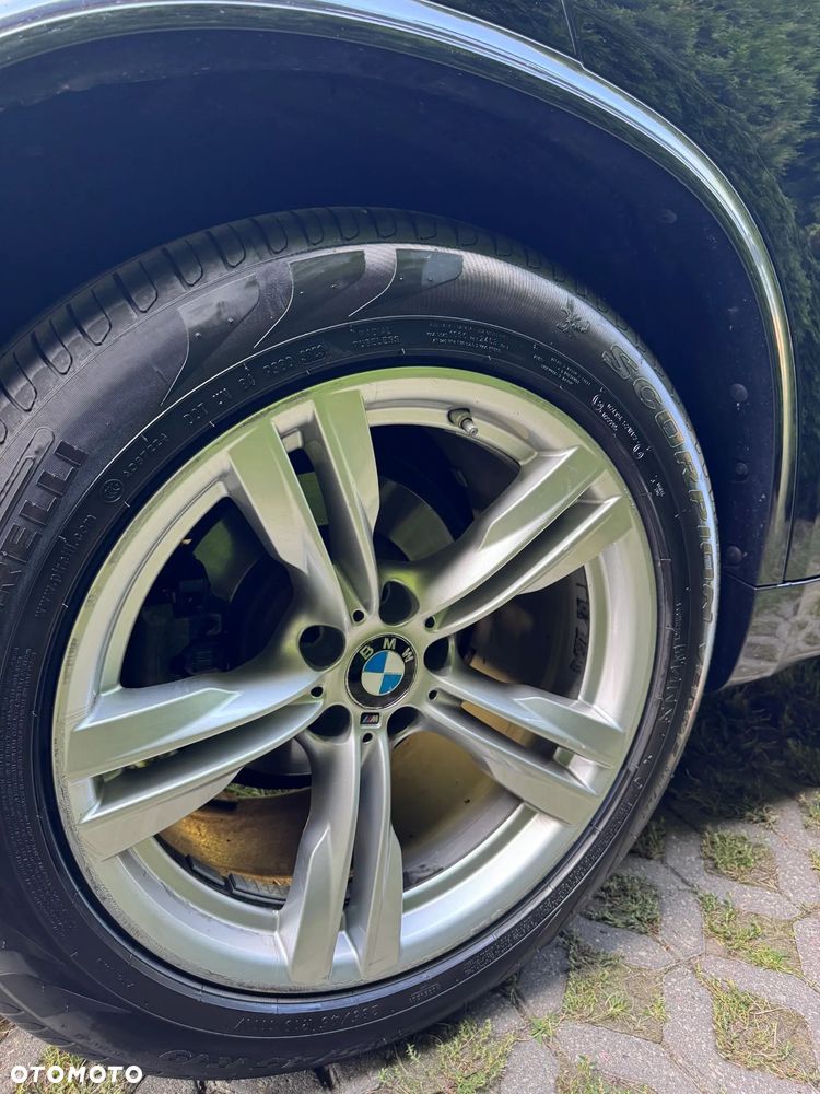 BMW X5 xDrive25d - 26