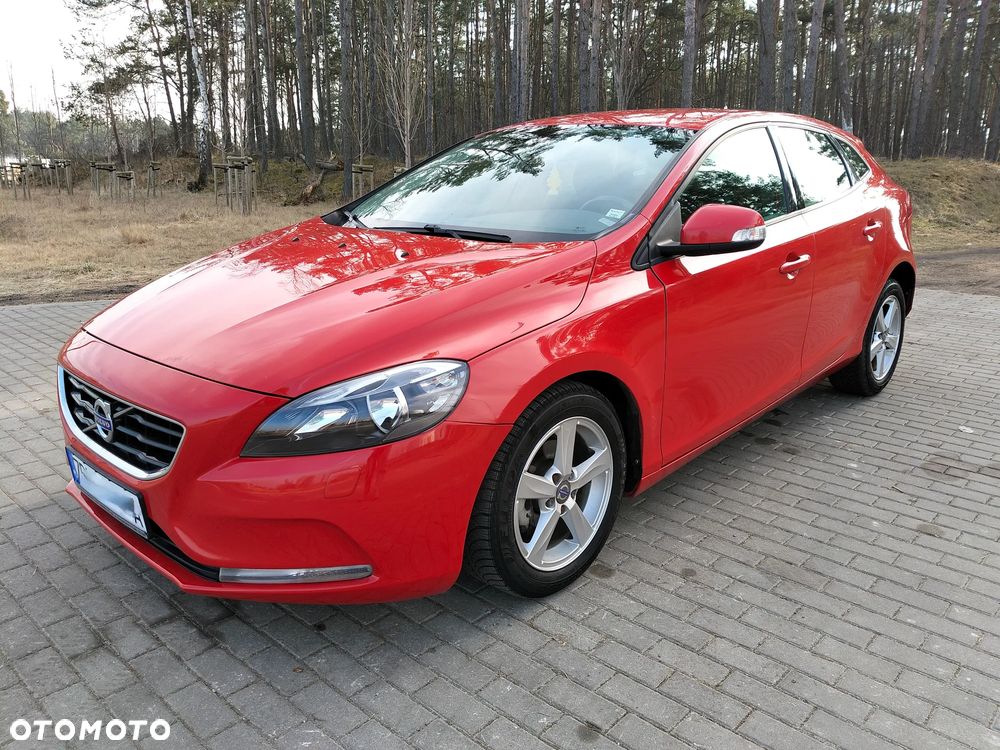 Volvo V40 D2 Momentum - 4