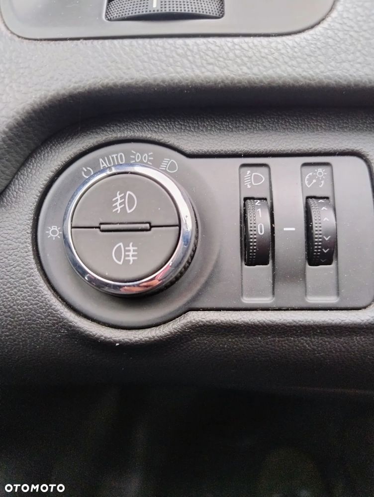 Seat Ibiza 1.6 16V Style - 14