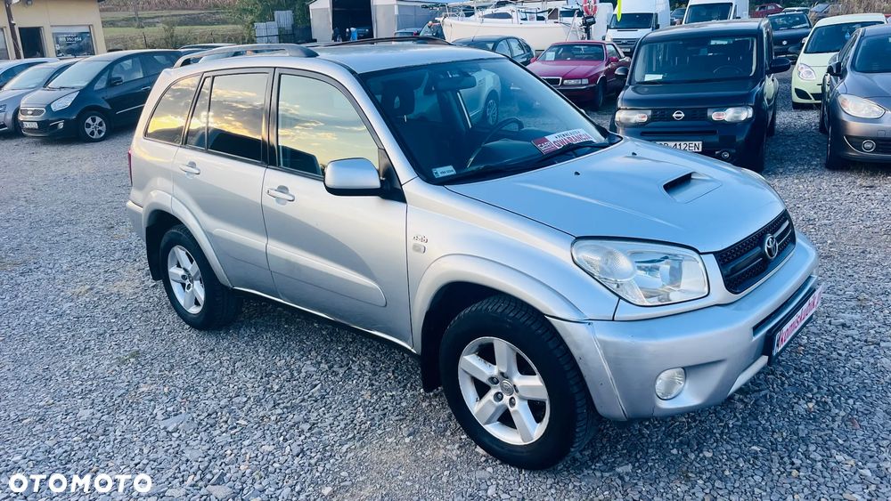 Toyota RAV4 2.0 D-4D Sol - 1