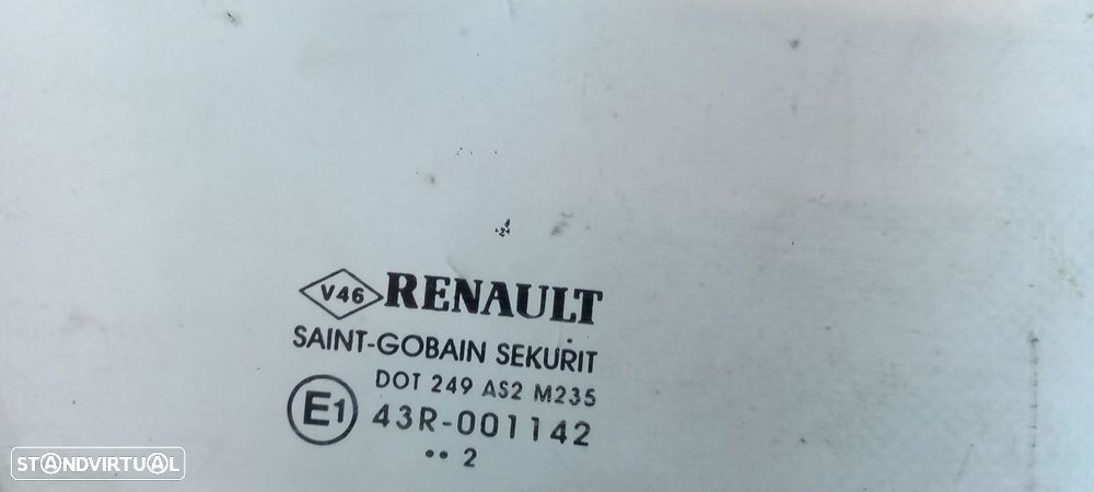 Vidro porta frente direita RENAULT Megane III (BZ0_) - 2