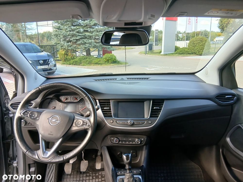 Opel Crossland - 10