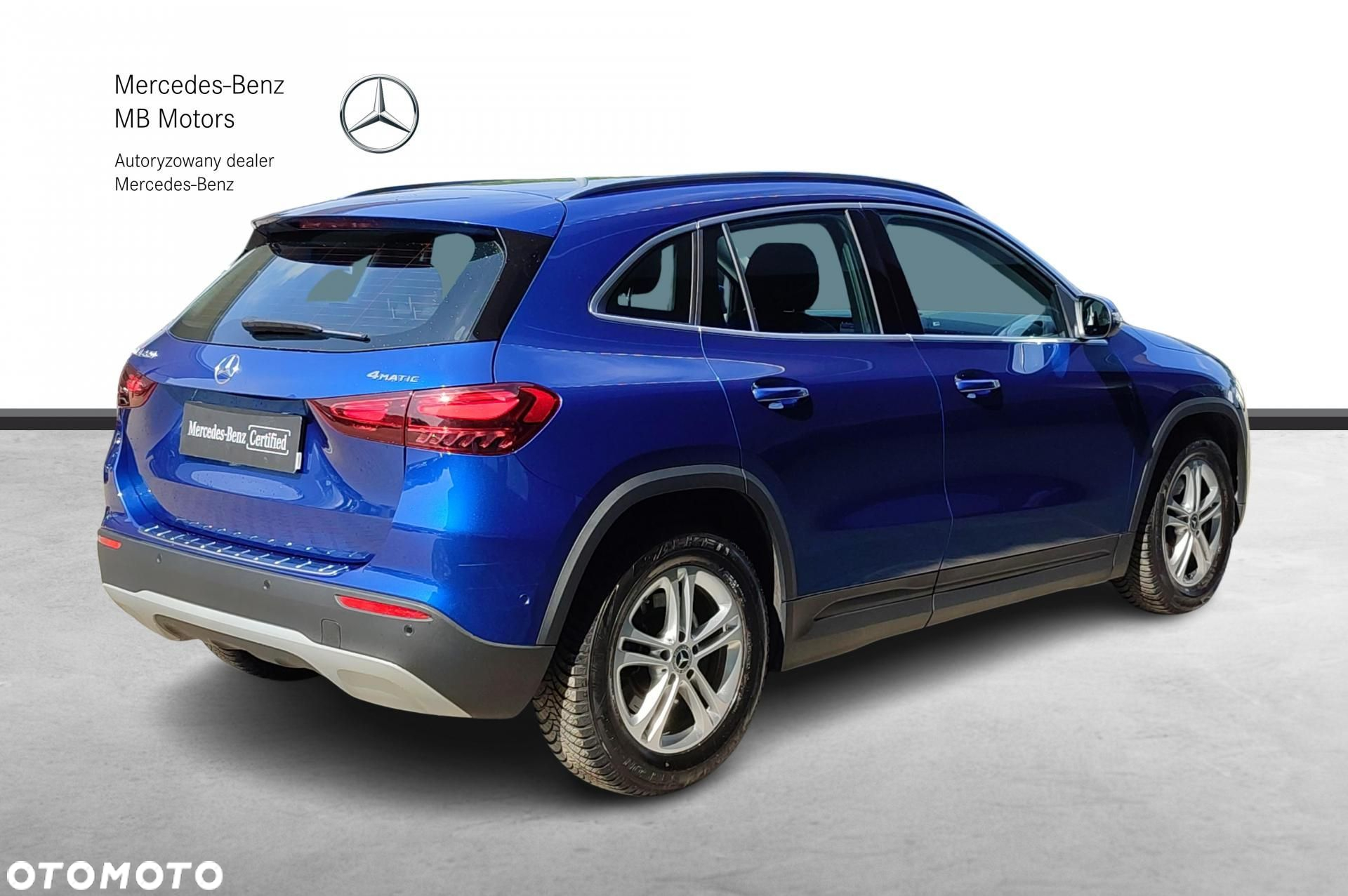 Mercedes-Benz GLA - 5