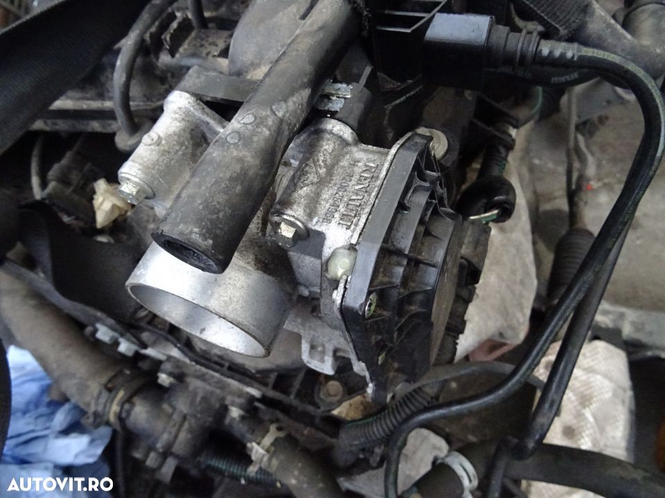 Clapeta acceleratie Dacia Logan 1.2 benzina D4FF732 55 KW 75 CP din 2015 - 1
