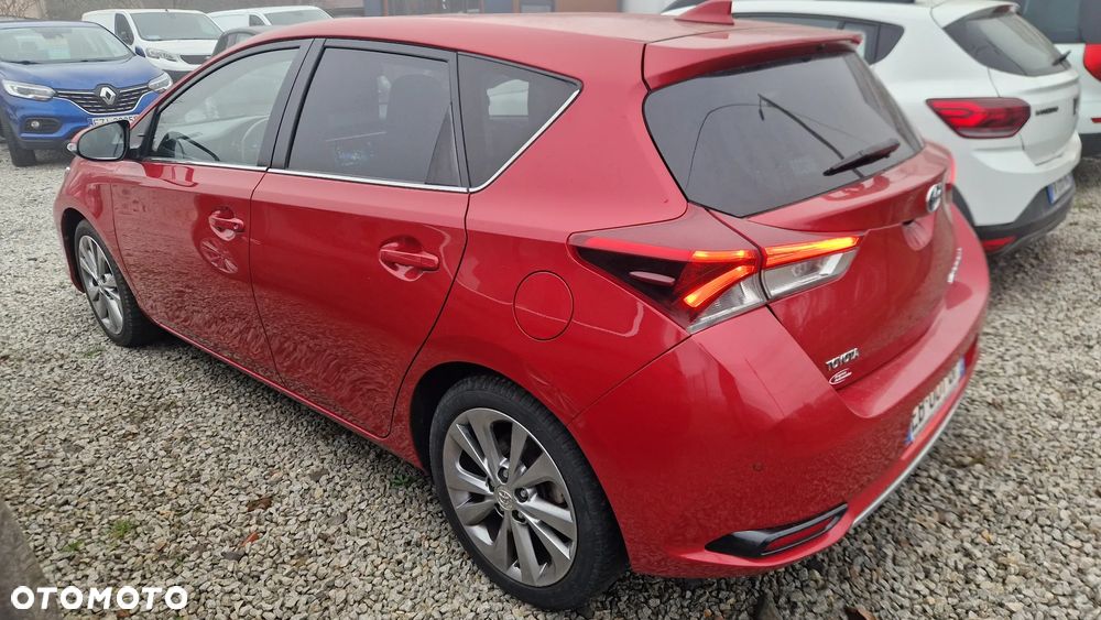 Toyota Auris Hybrid 135 Prestige - 5