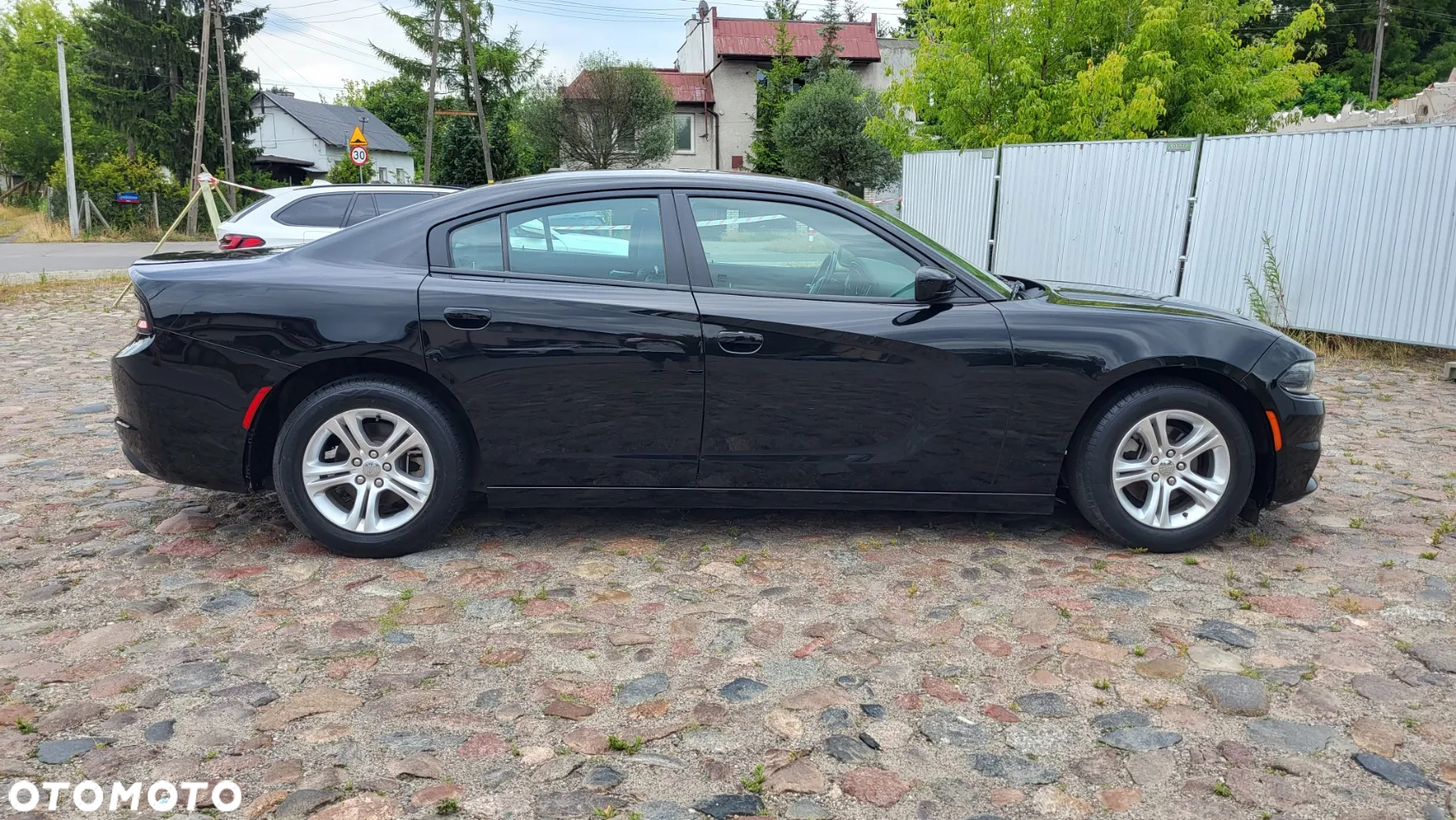Dodge Charger - 5