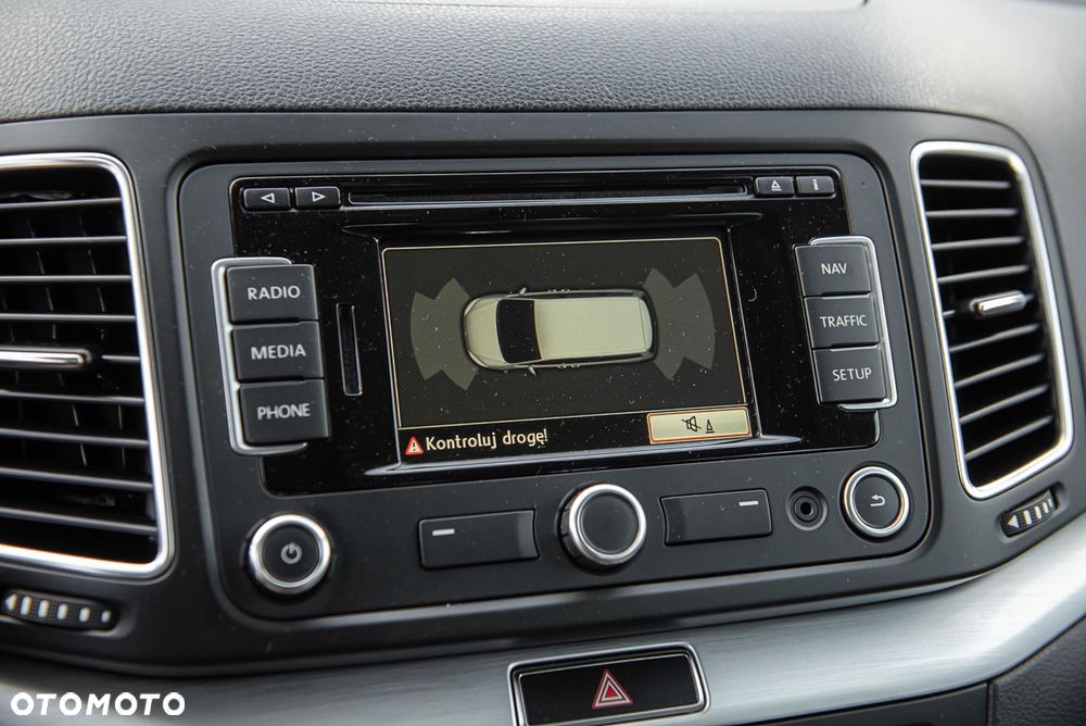 Volkswagen Sharan 2.0 TSI Highline DSG - 26