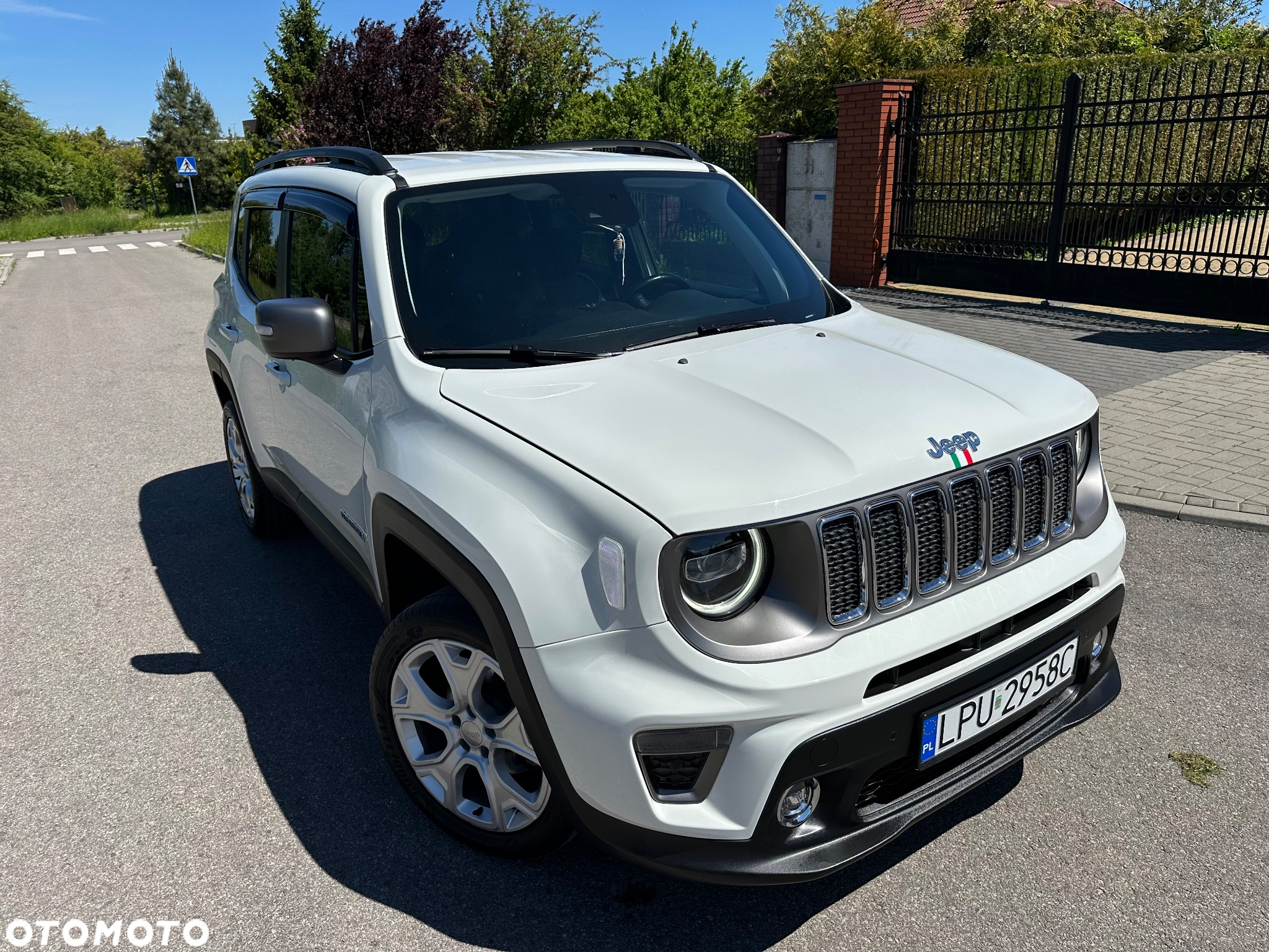 Jeep Renegade 1.3 GSE T4 Turbo Limited 4x4 S&S - 3